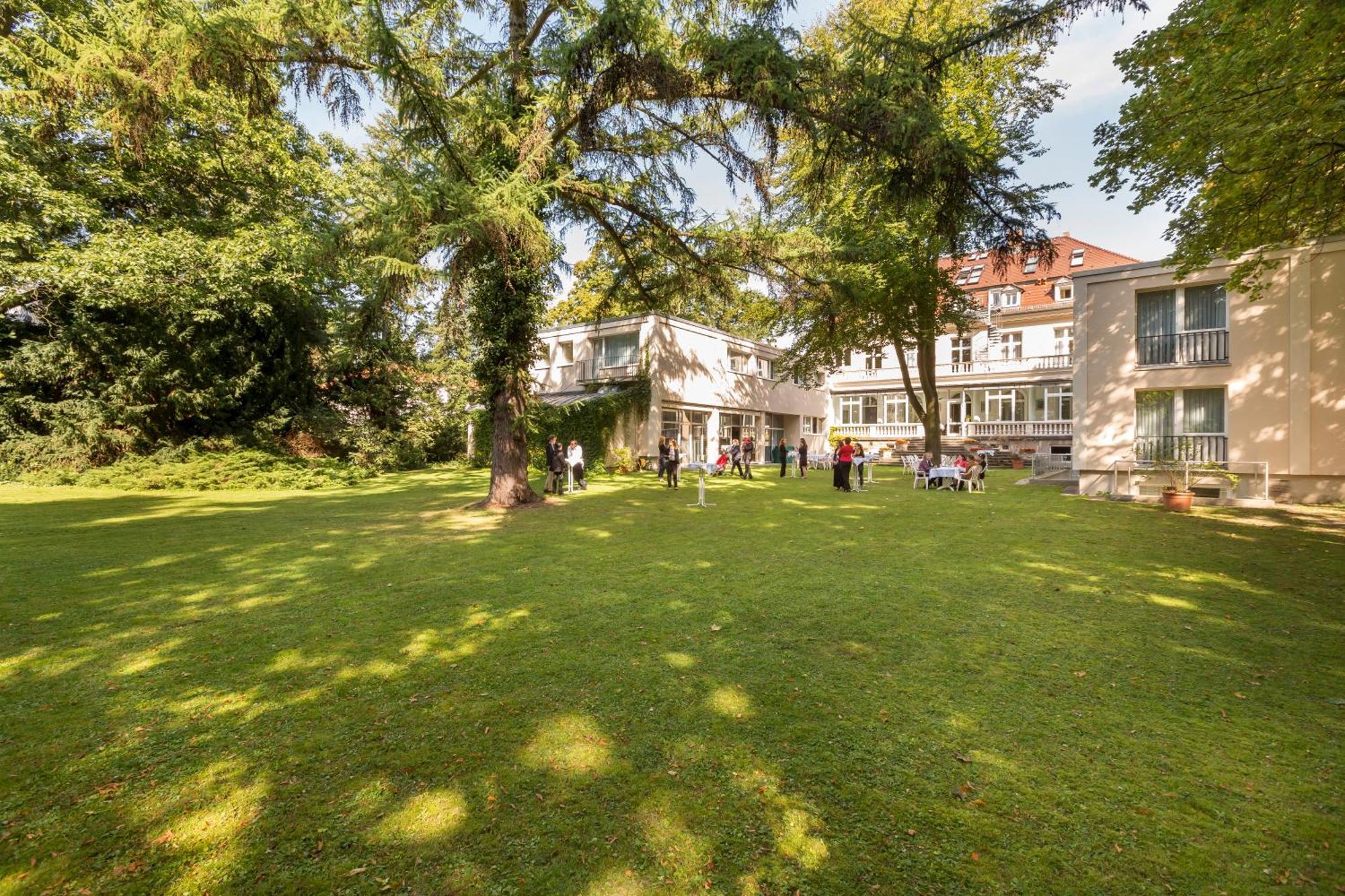 Europaeische Akademie Berlin Hotel Exterior foto